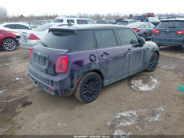 Продажа на аукционе авто 2017 Mini Hardtop Cooper S, vin: WMWXU3C3XH2B64365, номер лота: 44285801