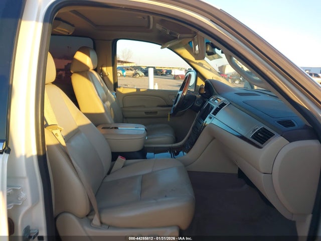 2009 CADILLAC ESCALADE 1GYFK23239R110105 Photo 4