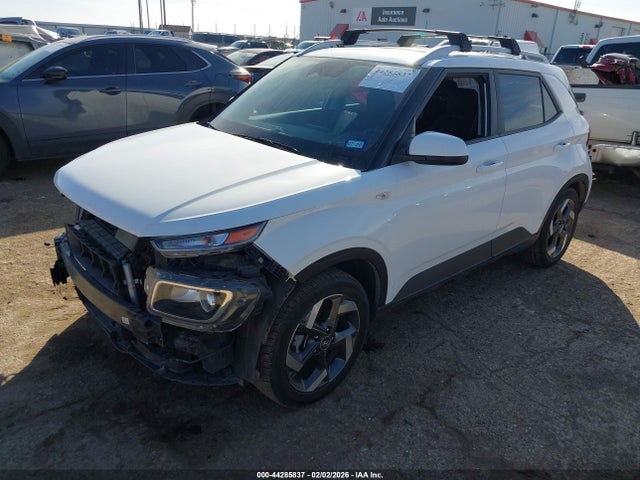 44285837 :رقم المزاد ، KMHRC8A35PU266215 vin ، 2023 Hyundai Venue Sel مزاد بيع