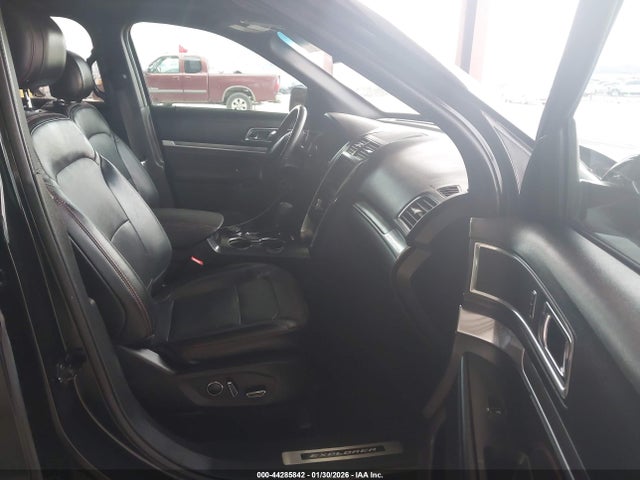 2016 FORD EXPLORER 1FM5K8GT5GGC10945 Photo 4