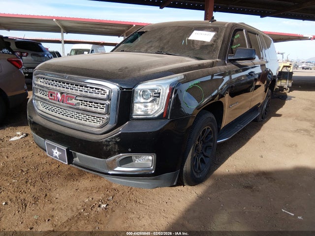 1GKS1GKC1KR395296 GMC Yukon Xl Slt