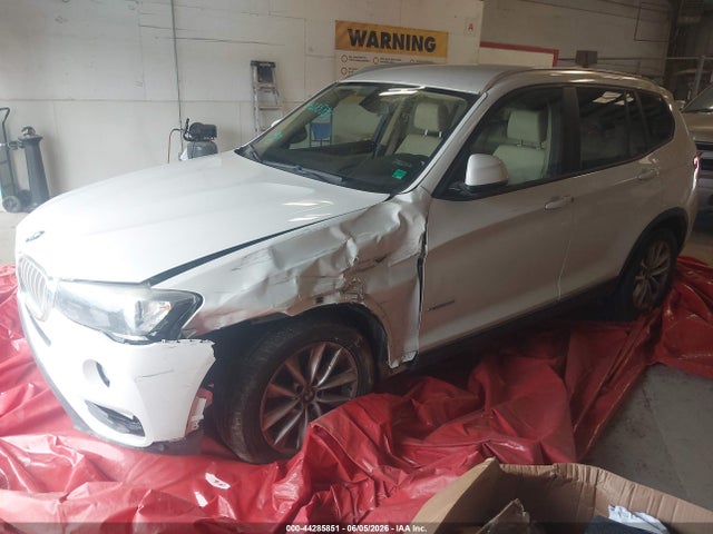 44285851 :رقم المزاد ، 5UXWZ7C37H0V87158 vin ، 2017 Bmw X3 Sdrive28i مزاد بيع