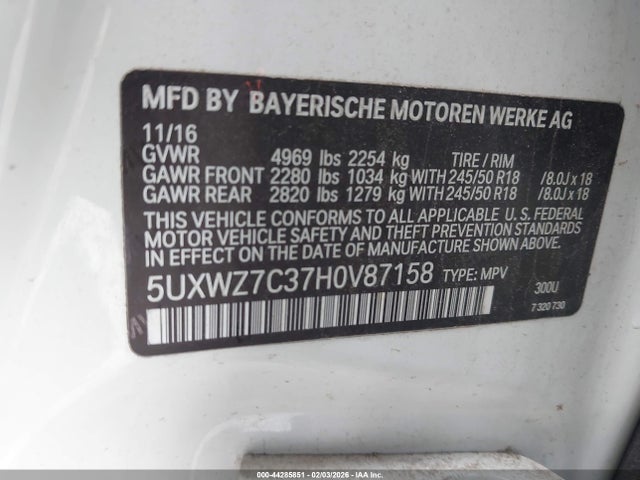 44285851 :رقم المزاد ، 5UXWZ7C37H0V87158 vin ، 2017 Bmw X3 Sdrive28i مزاد بيع