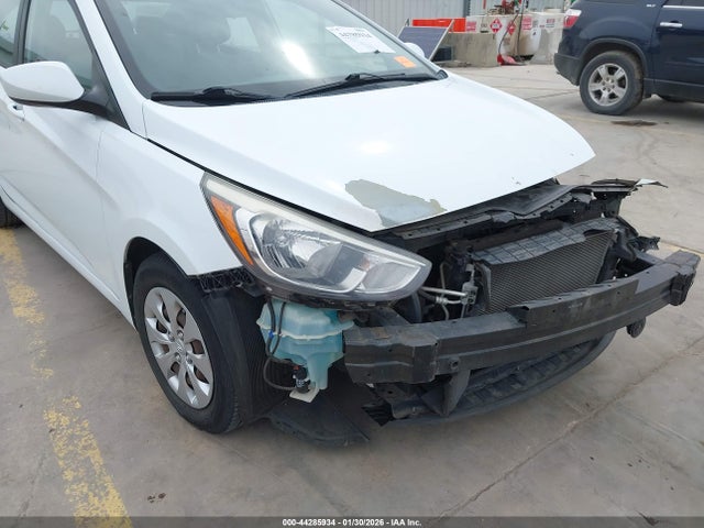 KMHCT4AE0GU103925 Hyundai ACCENT SE
