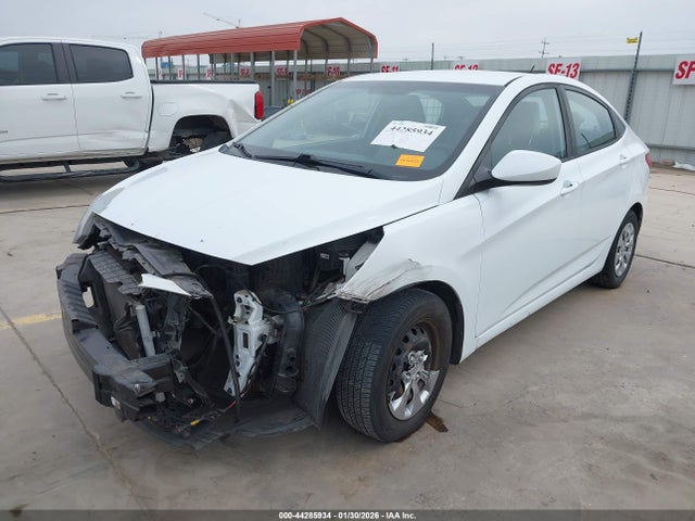 KMHCT4AE0GU103925 Hyundai ACCENT SE