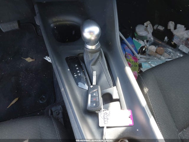 2019 TOYOTA C-HR JTNKHMBXXK1027878 Photo 10