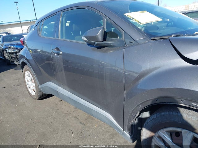 JTNKHMBXXK1027878 Toyota C-HR