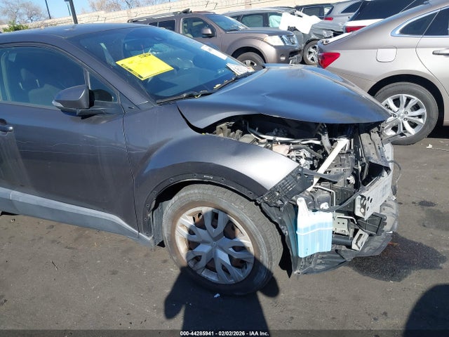 JTNKHMBXXK1027878 Toyota C-HR