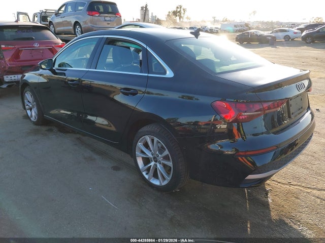 2025 AUDI A3 WAUGUDGY6SA058422 Photo 2