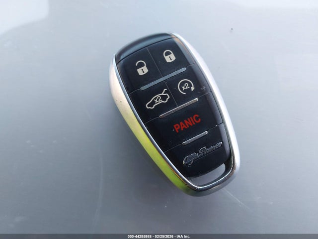 2017 ALFA ROMEO GIULIA ZARFAEBN6H7551734 Photo 10