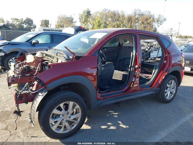 KM8J23A42KU993641 Hyundai TUCSON SE