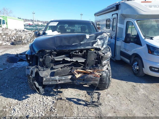 Продаж на аукціоні авто 2018 Ram 1500 Express  4x4 5'7 Box, vin: 1C6RR7KT3JS117047, номер лоту: 44286019