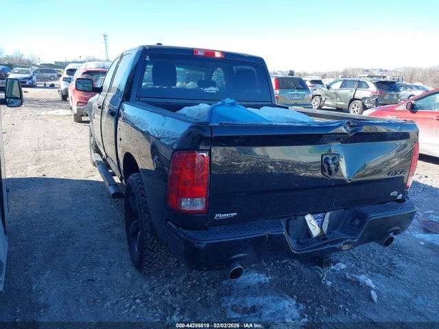 Продаж на аукціоні авто 2018 Ram 1500 Express  4x4 5'7 Box, vin: 1C6RR7KT3JS117047, номер лоту: 44286019
