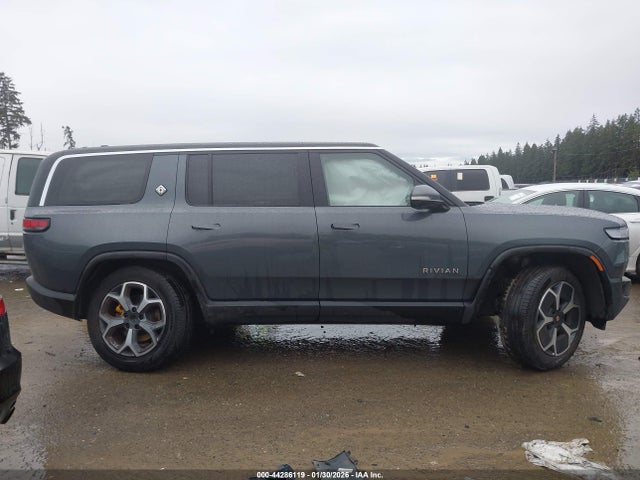 Rivian R1s Adventure 2023 7PDSGABA6PN028469 Image 14