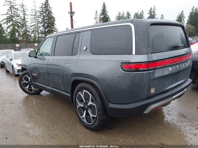 Rivian R1s Adventure 2023 7PDSGABA6PN028469 Image 3