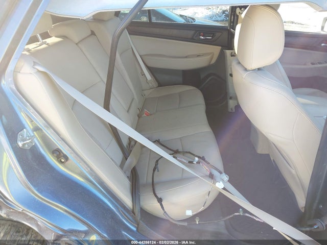 Subaru Outback 2.5i Limited 2017 4S4BSANC3H3402841 Image 8