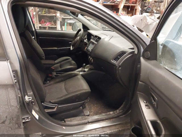 2020 MITSUBISHI OUTLANDER SPORT JA4AR3AU8LU024633 Photo 4