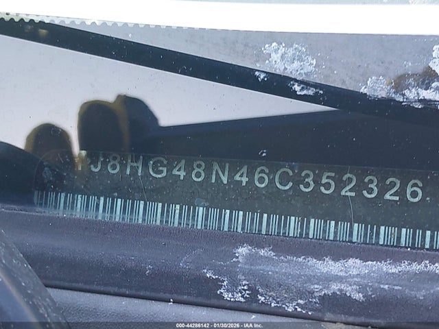 2006 JEEP COMMANDER 1J8HG48N46C352326 Photo 8