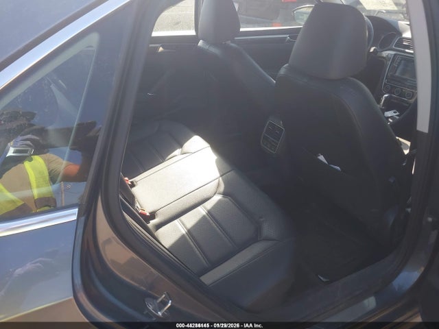 1VWBA7A34JC032034 Volkswagen Passat 2.0t Se