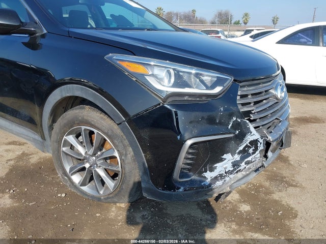 KM8SM4HF0HU170467 Hyundai Santa Fe Se
