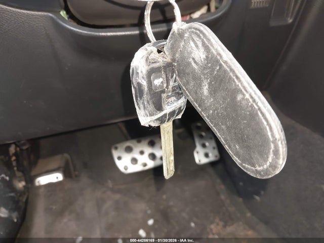 2005 LEXUS IS 300 JTHBD192450096955 Photo 10