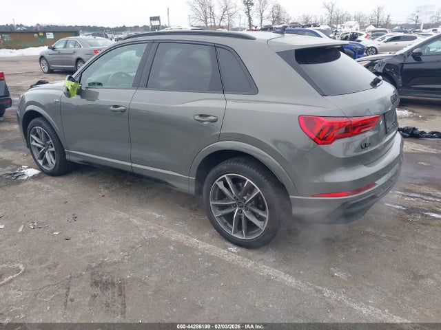 2023 AUDI Q3 WA1EECF3XP1143563 Photo 2