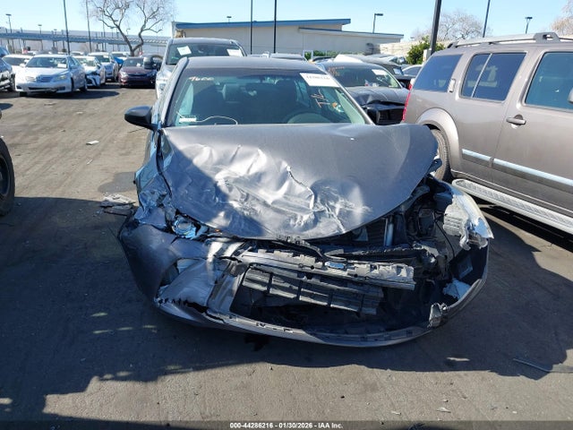 4T1BF1FK6HU361061 Toyota CAMRY LE