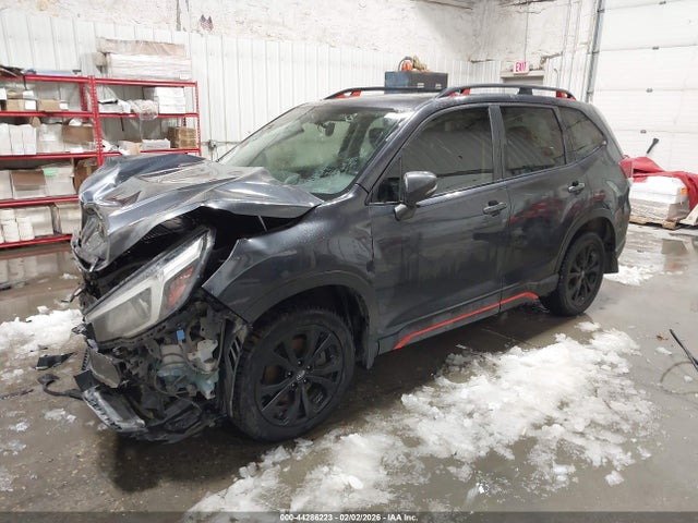 Subaru Forester Sport 2019 JF2SKAPC7KH483792 Image 2