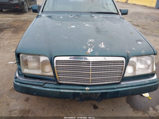 1995 MERCEDES-BENZ E WDBEB31E7SC265638 Photo 5