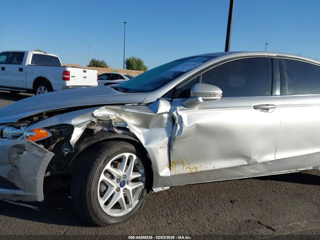 3FA6P0HD9GR246994 Ford FUSION SE
