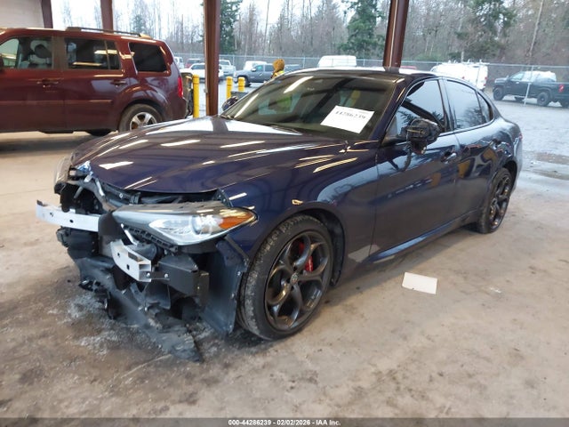 ZARFANBN4K7601151 Alfa Romeo Giulia Ti Sport Awd