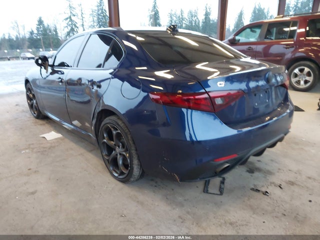 ZARFANBN4K7601151 Alfa Romeo Giulia Ti Sport Awd
