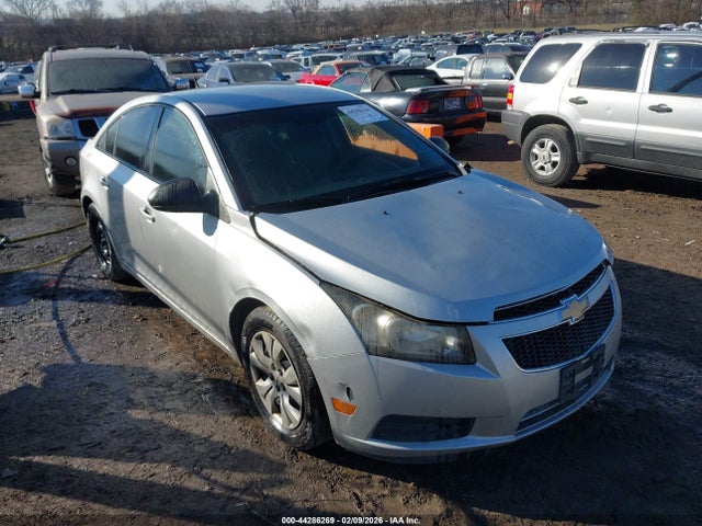 2013 CHEVROLET CRUZE 1G1PA5SHXD7327765 Photo 5