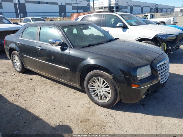 2010 CHRYSLER 300 2C3CA5CV7AH324935