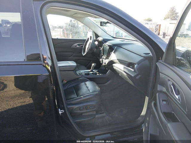 1GNEVKKW1KJ282674 Chevrolet Traverse Premier