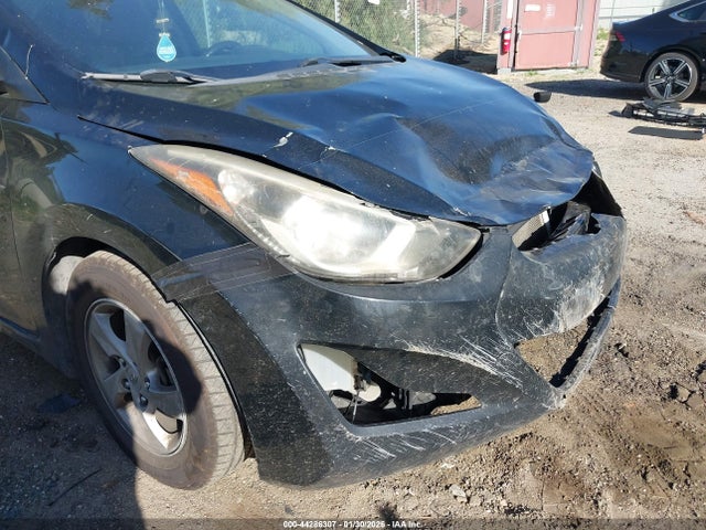 KMHDH4AE4FU381151 Hyundai ELANTRA SE