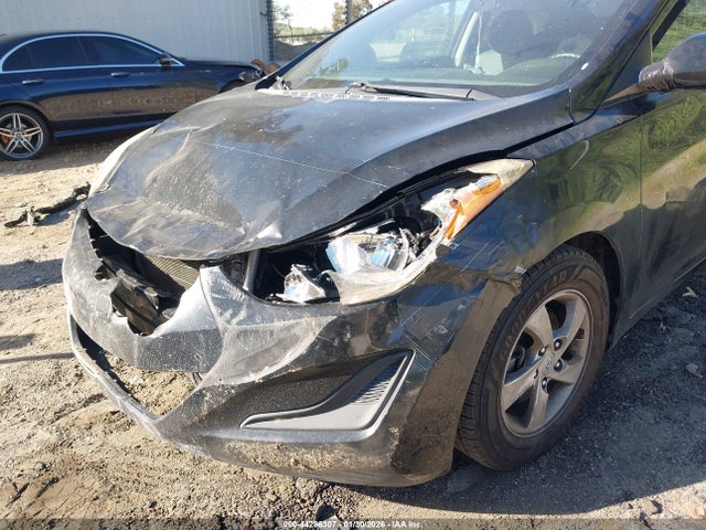 KMHDH4AE4FU381151 Hyundai ELANTRA SE