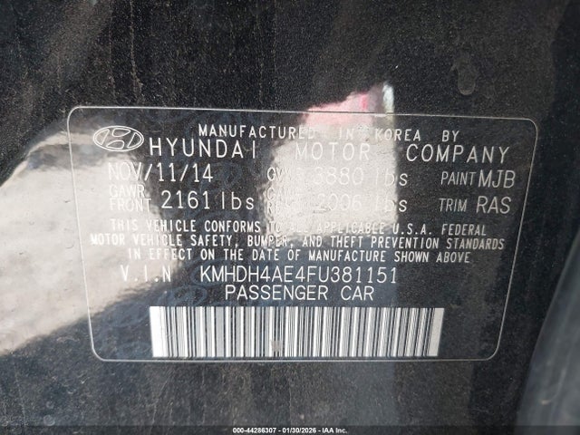 KMHDH4AE4FU381151 Hyundai ELANTRA SE