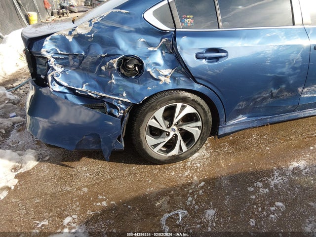 2021 Subaru Legacy Premium მანქანა იყიდება აუქციონზე, vin: 4S3BWAF62M3011563, აუქციონის ნომერი: 44286334