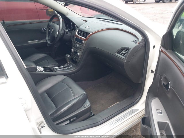 2010 CHEVROLET MALIBU 1G1ZE5EB5AF146711 Photo 4