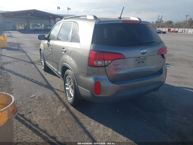5XYKT3A6XEG509261 KIA SORENTO LX