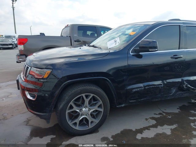 Продаж на аукціоні авто 2018 Jeep Grand Cherokee Sterling Edition 4x2, vin: 1C4RJEBG2JC363752, номер лоту: 44286396