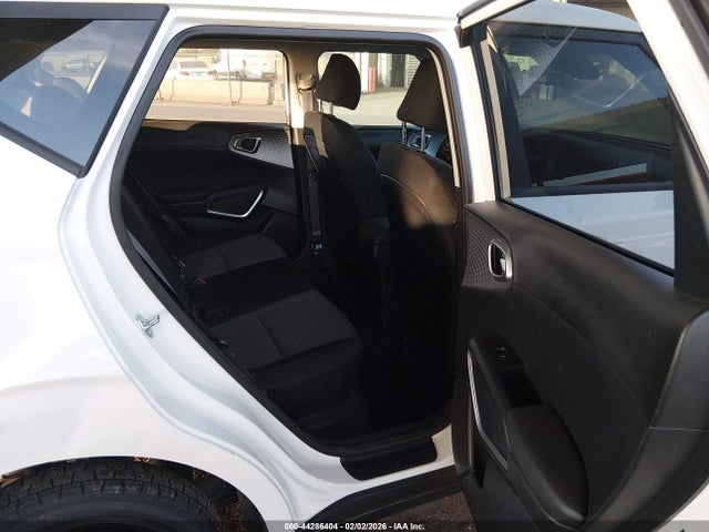 KNDJ23AU7S7958547 KIA SOUL LX
