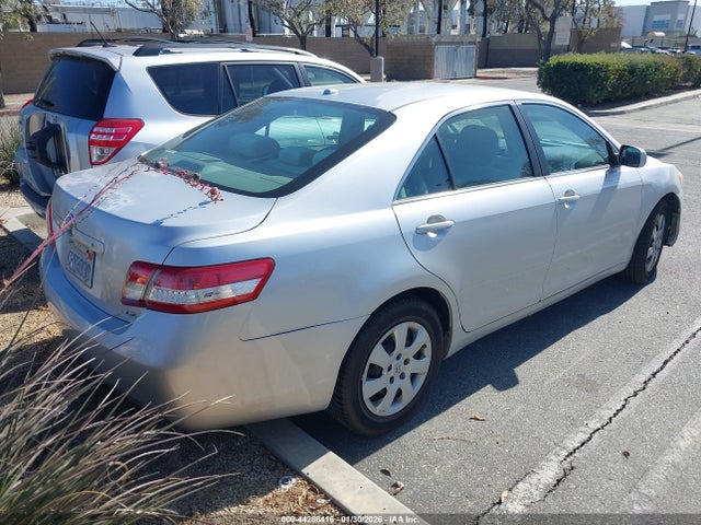 2011 TOYOTA CAMRY 4T1BF3EK5BU212905 Photo 3
