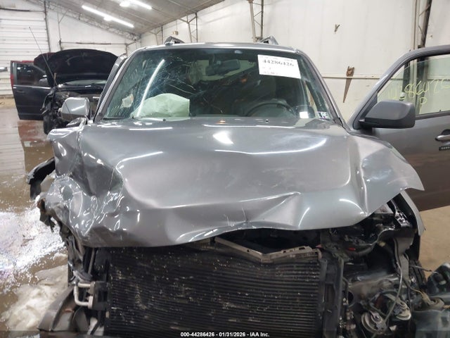 2009 FORD ESCAPE 1FMCU94719KB26586 Photo 9