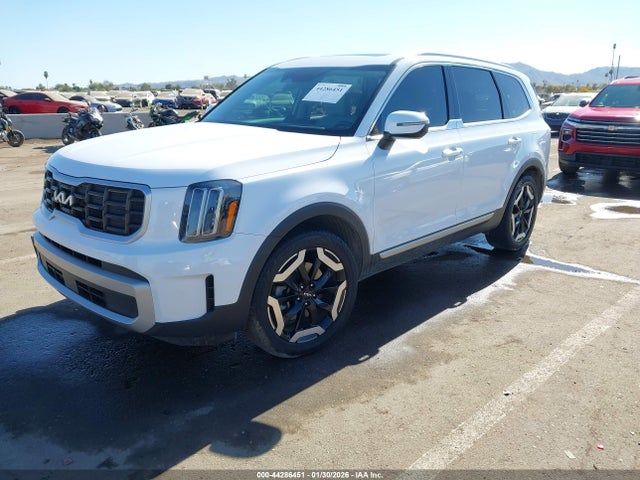 KIA Telluride S 2023 5XYP64GCXPG334013 Image 2