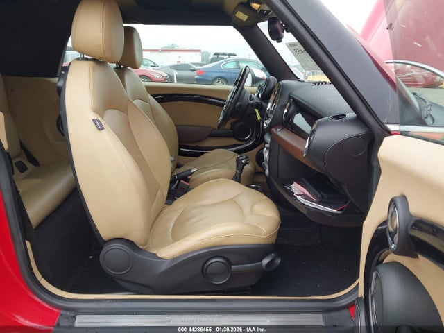 2010 MINI COOPER WMWMR3C59ATU96929 Photo 4