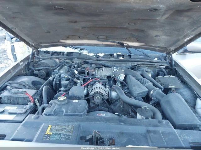 2005 MERCURY GRAND MARQUIS 2MEFM74W25X670114 Photo 9