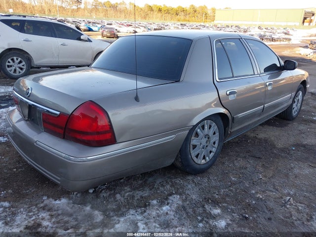2005 MERCURY GRAND MARQUIS 2MEFM74W25X670114 Photo 3