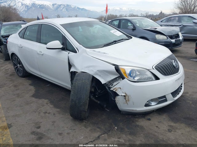 1G4PR5SK1H4109745 Buick Verano Sport Touring